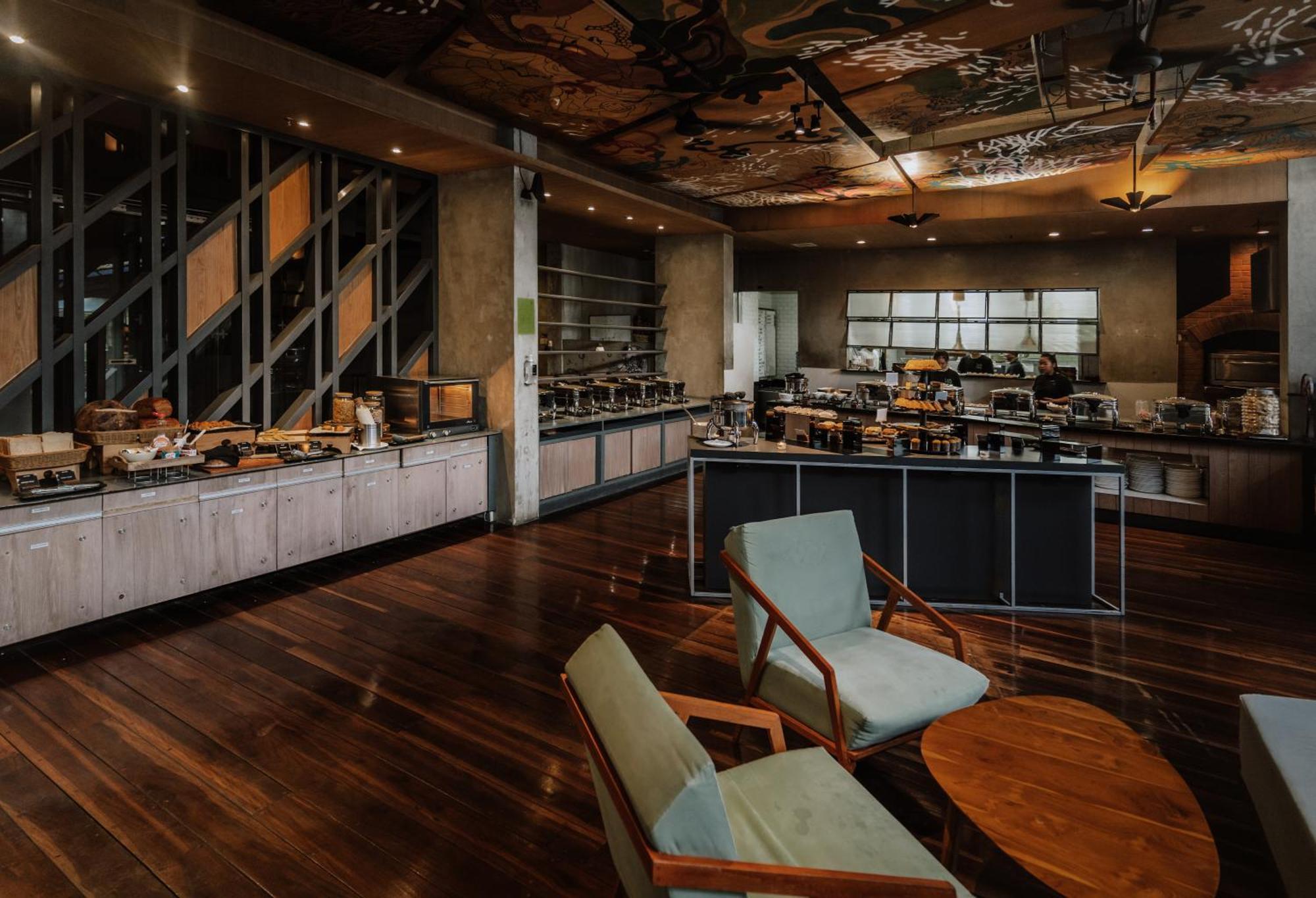 Artotel Bali Hotel