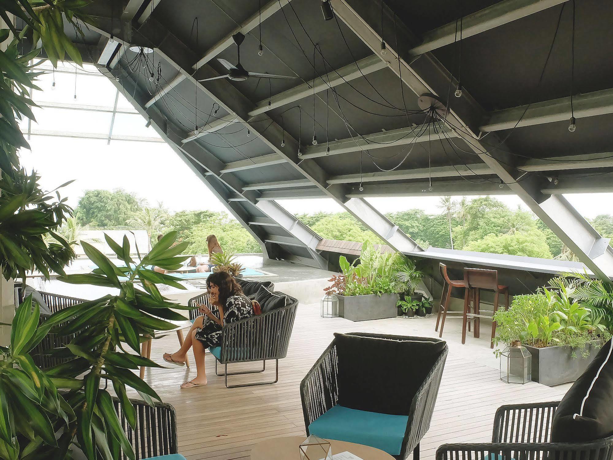 Artotel Bali Hotel 4*